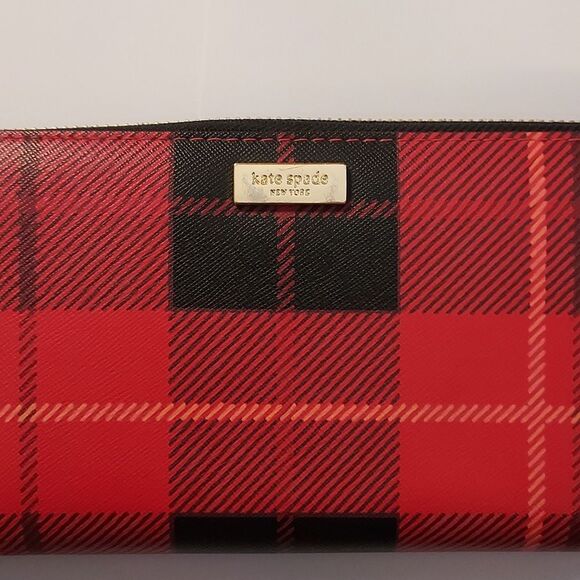 Kate Spade Red Plaid Wallet Saffiano leather zip around - Picture 12 of 12